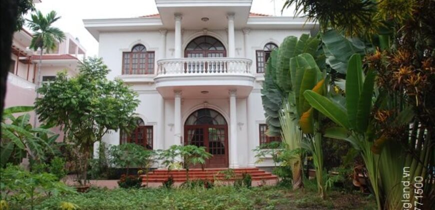 Biệt thự mặt tiền đường Trần Ngọc Diện