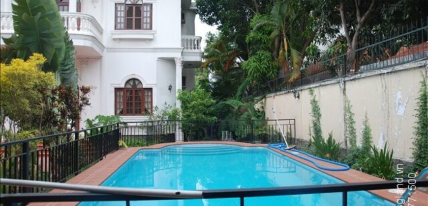 Biệt thự mặt tiền đường Trần Ngọc Diện