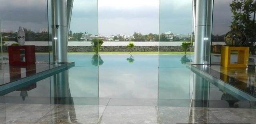 Biệt thự mặt tiền sông Sài Gòn