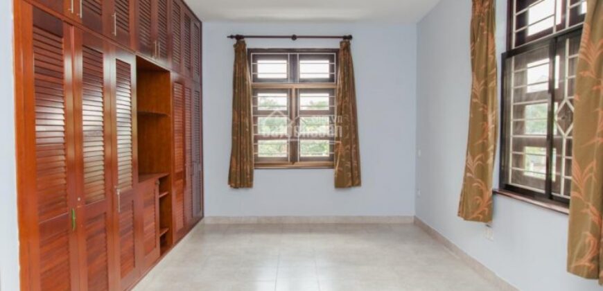 Bán đất Thảo Điền