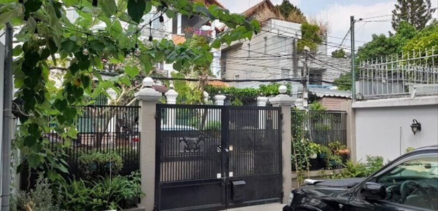 Bán biệt thự Thảo Điền