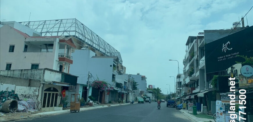 Bán đất mặt tiền Nguyễn Văn Hưởng