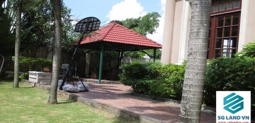 Bán biệt thự đường Xuân Thủy