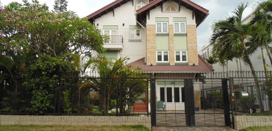 Bán biệt thự Thảo Điền trong khu compound