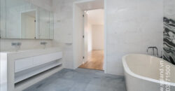 Bán biệt thự Thảo Điền Q2