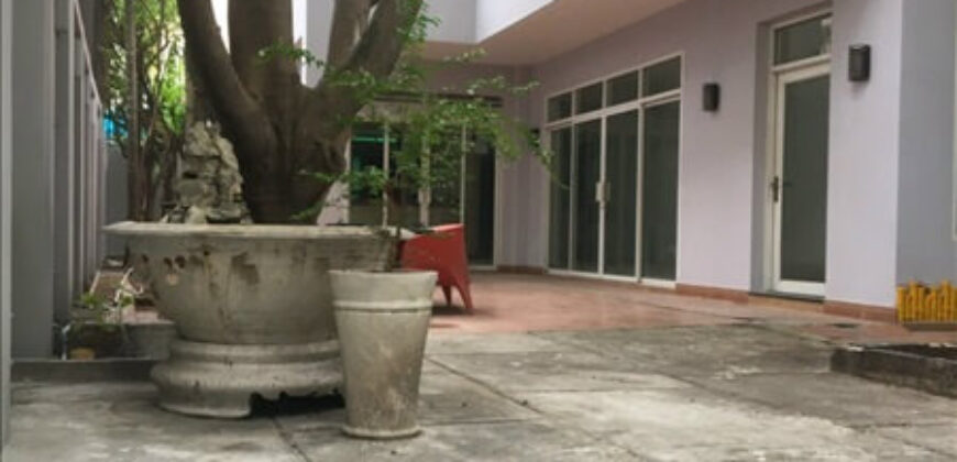 Bán biệt thự khu đường Trần Não