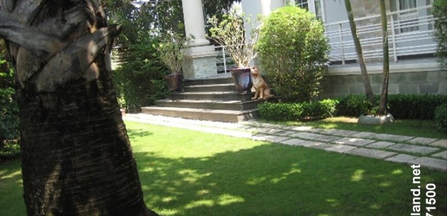 Biệt thự Thảo Điền