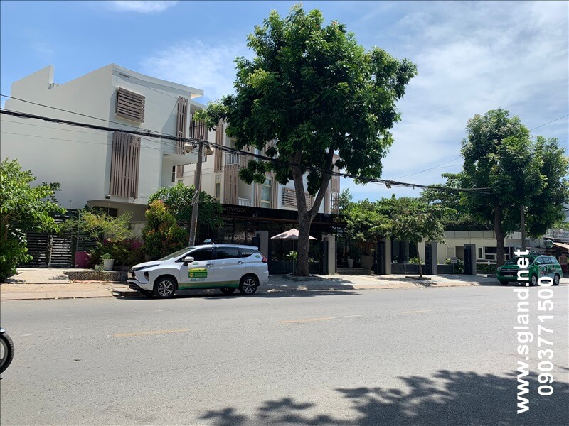 Bán nhà Nguyễn Văn Hưởng