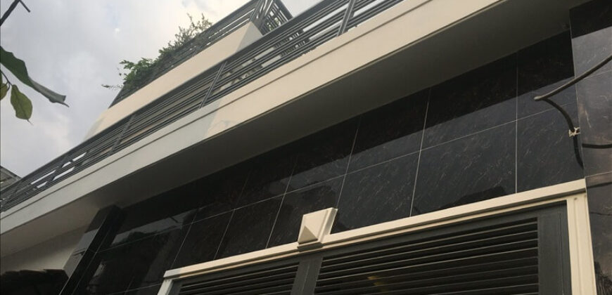 Bán nhà hẻm Quận 7