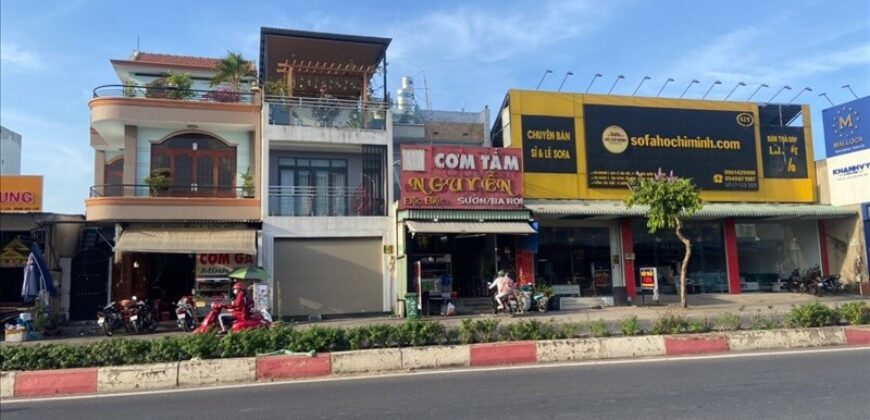 Bán nhà mặt tiền lê văn việt quận 9