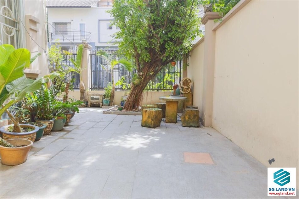 Biệt thự mặt tiền Nguyễn Văn Hưởng tại – Nhà Đất Sài Gòn | Biệt thự Thảo Điền Quận 2