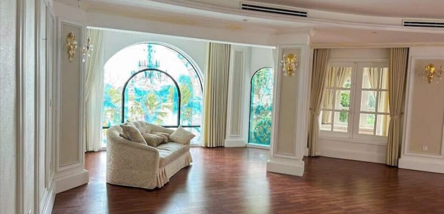 Biệt thự Thảo Điền ven sông