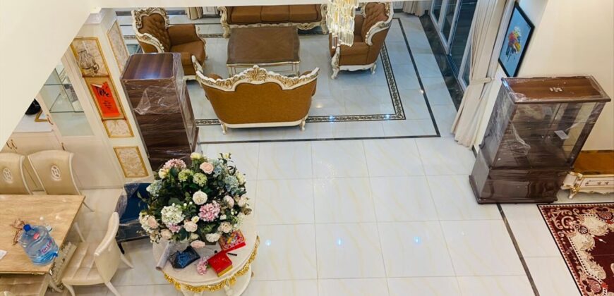 Bán biệt thự Nguyễn Văn Hưởng Thảo Điền