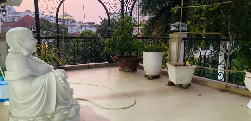 Bán biệt thự Nguyễn Văn Hưởng Thảo Điền