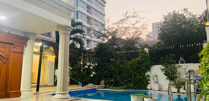 Bán biệt thự Nguyễn Văn Hưởng Thảo Điền